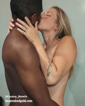 Country Hotwife OnlyFans Leaked Free Thumbnail Picture - #CnfOrBmkNV