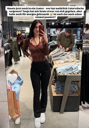 Coupleontour OnlyFans Leaked Free Thumbnail Picture - #30QNpte9bx