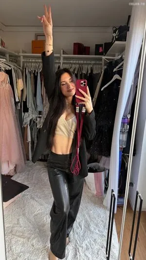 Coupleontour OnlyFans Leaked Free Thumbnail Picture - #DuHuxxOP9J