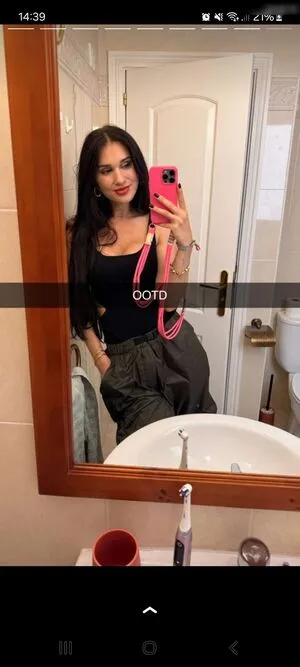 Coupleontour OnlyFans Leaked Free Thumbnail Picture - #HFdqXYWx0f