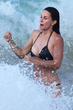 Courteney Cox OnlyFans Leaked Free Thumbnail Picture - #9pIMM1sbGU