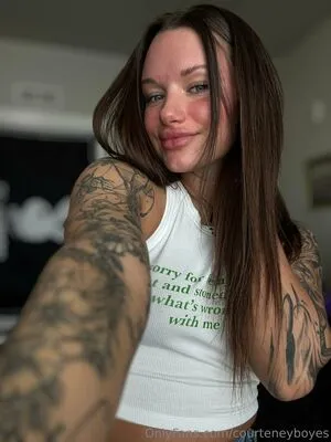 Courteneyboyes OnlyFans Leaked Free Thumbnail Picture - #KWIRWNb67k