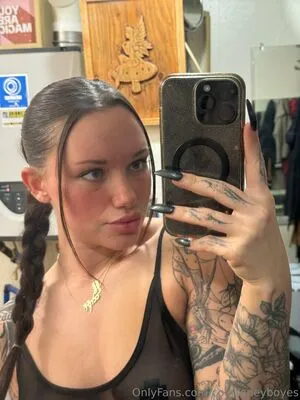 Courteneyboyes OnlyFans Leaked Free Thumbnail Picture - #QTSXqypuyq