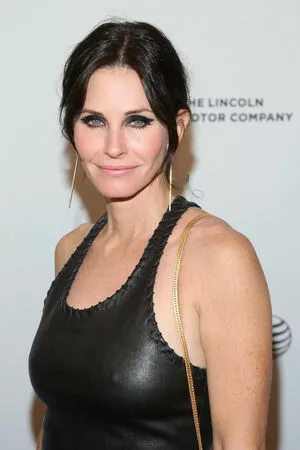 Courtney Cox OnlyFans Leaked Free Thumbnail Picture - #ruYVbderxo