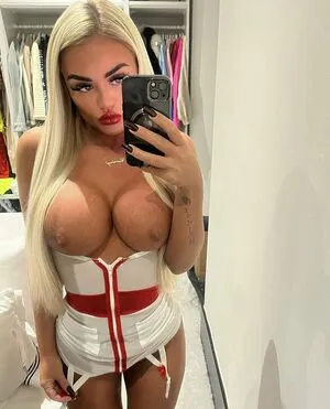 Courtney Doyle OnlyFans Leaked Free Thumbnail Picture - #VRWoufodvr