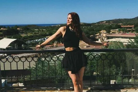 Courtney Hope OnlyFans Leaked Free Thumbnail Picture - #Jpg4C8v28x