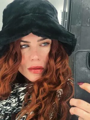 Courtney Hope OnlyFans Leaked Free Thumbnail Picture - #h33AjMixS1