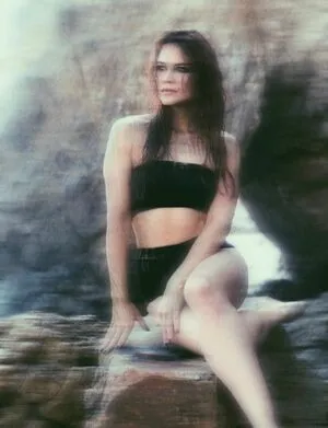 Courtney Hope OnlyFans Leaked Free Thumbnail Picture - #jXk3dS2yy1