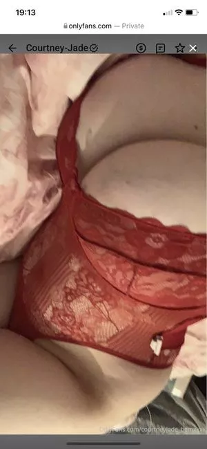 Courtney Jade OnlyFans Leaked Free Thumbnail Picture - #2ITYiaIaYU