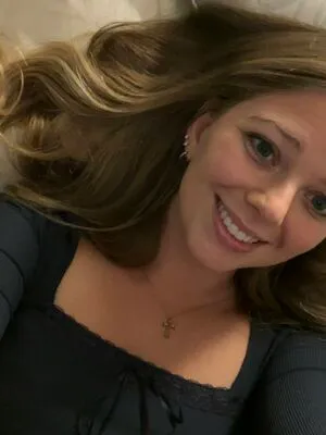 Courtney Knill OnlyFans Leaked Free Thumbnail Picture - #9e8eKJzOai