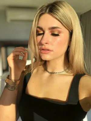 Courtney Laplante OnlyFans Leaked Free Thumbnail Picture - #AeafIJv3C0