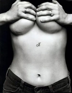 Courtney Love OnlyFans Leaked Free Thumbnail Picture - #bonwsYpkTp