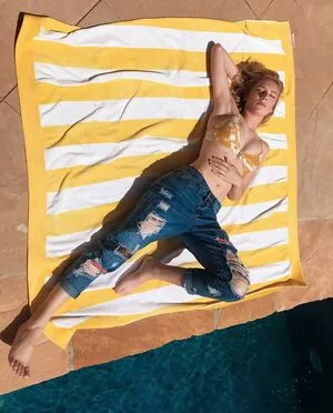 Courtney Miller OnlyFans Leaked Free Thumbnail Picture - #HaZEL8A53u