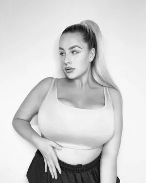Courtney Steadman OnlyFans Leaked Free Thumbnail Picture - #keNSh3Mh39