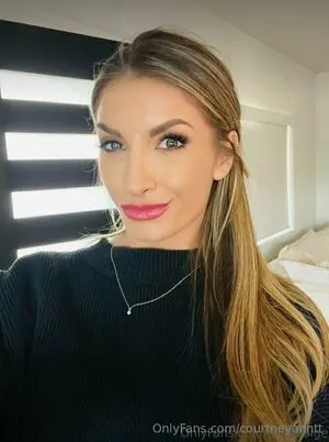 Courtneyanntt OnlyFans Leaked Free Thumbnail Picture - #HPTahryblQ