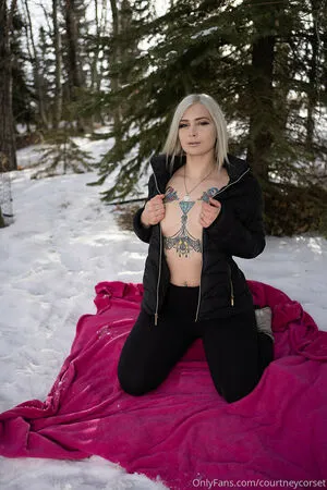 Courtneycorset OnlyFans Leaked Free Thumbnail Picture - #55xQVEIKbC