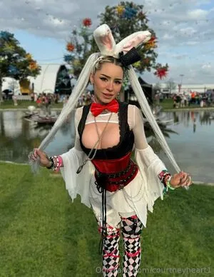 Courtneyheart1 OnlyFans Leaked Free Thumbnail Picture - #64kgkuxlNE