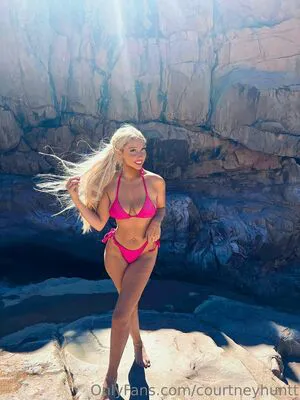 Courtneyhuntt OnlyFans Leaked Free Thumbnail Picture - #HOodCG9wmf