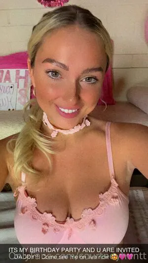 Courtneyhuntt OnlyFans Leaked Free Thumbnail Picture - #Xp8NF7GWhX