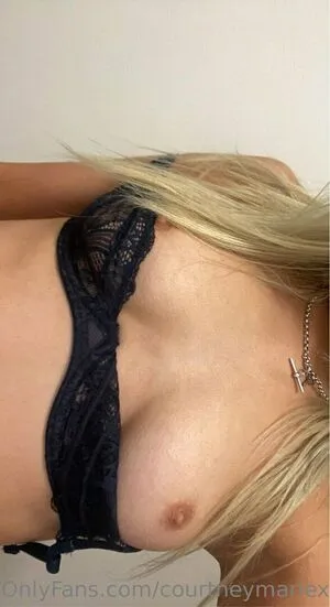 Courtneymariehi OnlyFans Leaked Free Thumbnail Picture - #9Hysh7n6ni