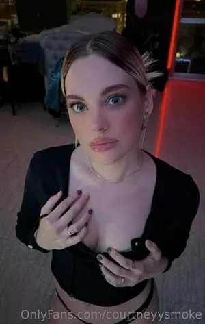 Courtneysmoke OnlyFans Leaked Free Thumbnail Picture - #1D6sLkll8w