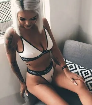 Courttneyrose OnlyFans Leaked Free Thumbnail Picture - #92RMiLCbfT