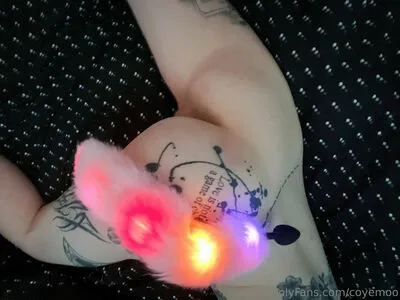 Coyemoo OnlyFans Leaked Free Thumbnail Picture - #XegXvi3tb1