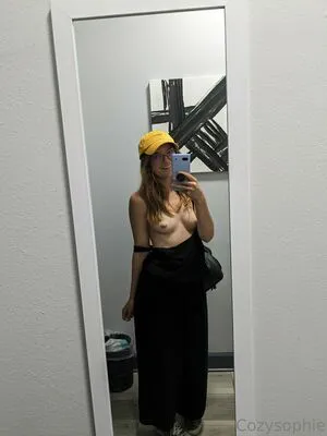 Cozysophie OnlyFans Leaked Free Thumbnail Picture - #6BmL3eRMx9