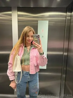 Crazy Girl Kira OnlyFans Leaked Free Thumbnail Picture - #G4LYdefcsy