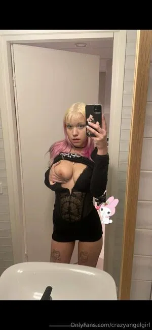 Crazyangelgirl OnlyFans Leaked Free Thumbnail Picture - #JwkxUcIB45