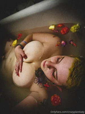 Crazyplantlady OnlyFans Leaked Free Thumbnail Picture - #3dX73lqvNf