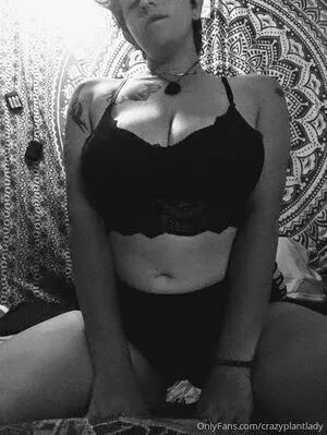 Crazyplantlady OnlyFans Leaked Free Thumbnail Picture - #liSSeUdzWT