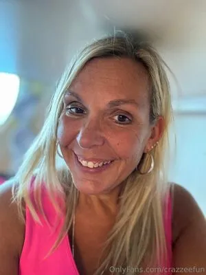 Crazzeefun OnlyFans Leaked Free Thumbnail Picture - #8PFNcS1Qea