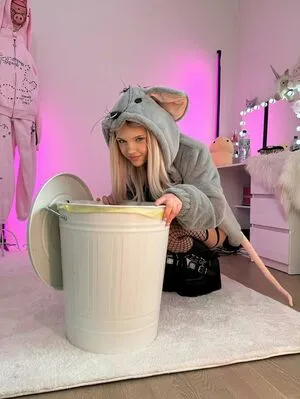 Creamicloud OnlyFans Leaked Free Thumbnail Picture - #ExYVXF37xC