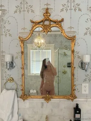 Cremedelapeach OnlyFans Leaked Free Thumbnail Picture - #31U7CA0Jib