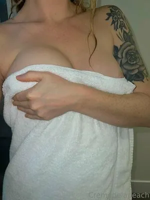 Cremedelapeach OnlyFans Leaked Free Thumbnail Picture - #3JUVX6U895