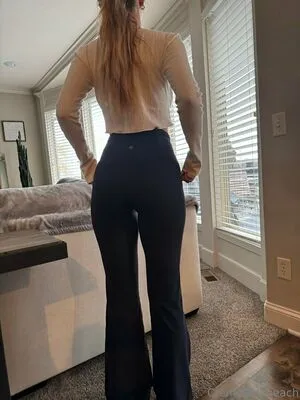 Cremedelapeach OnlyFans Leaked Free Thumbnail Picture - #HWkr4I1Bi9