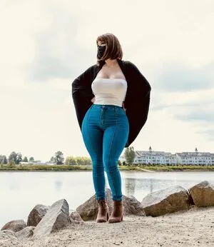 Crimsonborgia OnlyFans Leaked Free Thumbnail Picture - #e82xw5wzlj