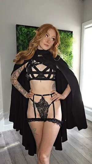 Crimsoninbloom OnlyFans Leaked Free Thumbnail Picture - #hSO31Pug3B