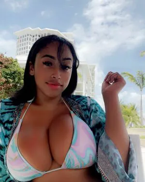 Cristina Celii OnlyFans Leaked Free Thumbnail Picture - #Qe2XGY7Cq9