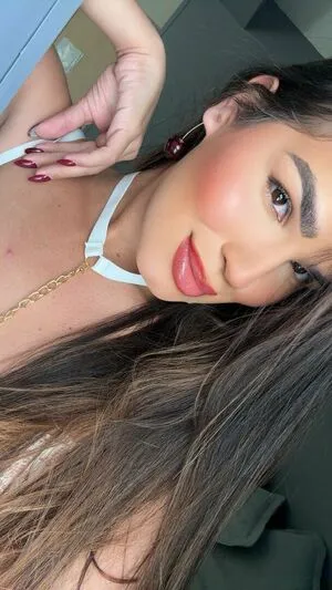 Cristinegonzales OnlyFans Leaked Free Thumbnail Picture - #xUTndNUXXo