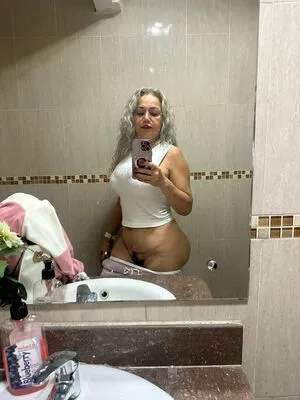 Crizalida Matute OnlyFans Leaked Free Thumbnail Picture - #tstCG3Z60G