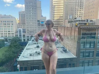 Crowd Tickler OnlyFans Leaked Free Thumbnail Picture - #s8sfRG1thN