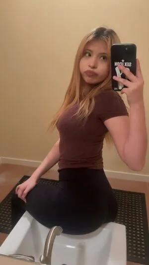 Crushingonreyy OnlyFans Leaked Free Thumbnail Picture - #UsYnkDlsBK