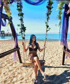 Crx Lady OnlyFans Leaked Free Thumbnail Picture - #FB6ZMbAz8w