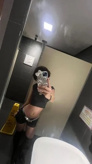 Crybabysh OnlyFans Leaked Free Thumbnail Picture - #dB5YPomoWw