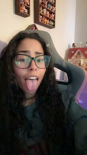 Crybabysmallfry OnlyFans Leaked Free Thumbnail Picture - #VOLJ0BGMBw