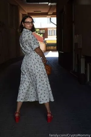 Cryptomommy OnlyFans Leaked Free Thumbnail Picture - #MzrixOeeJm