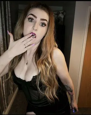 Crystal R1992 OnlyFans Leaked Free Thumbnail Picture - #83dtuZjRhC