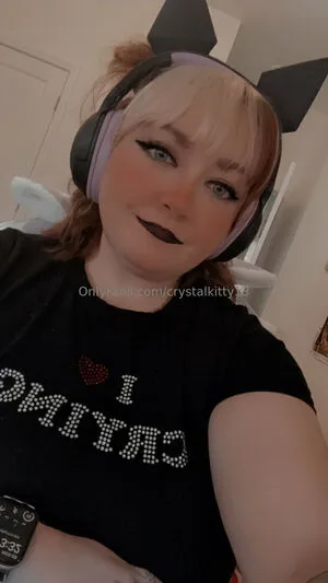 Crystalkitty13 OnlyFans Leaked Free Thumbnail Picture - #TWxg1uear8